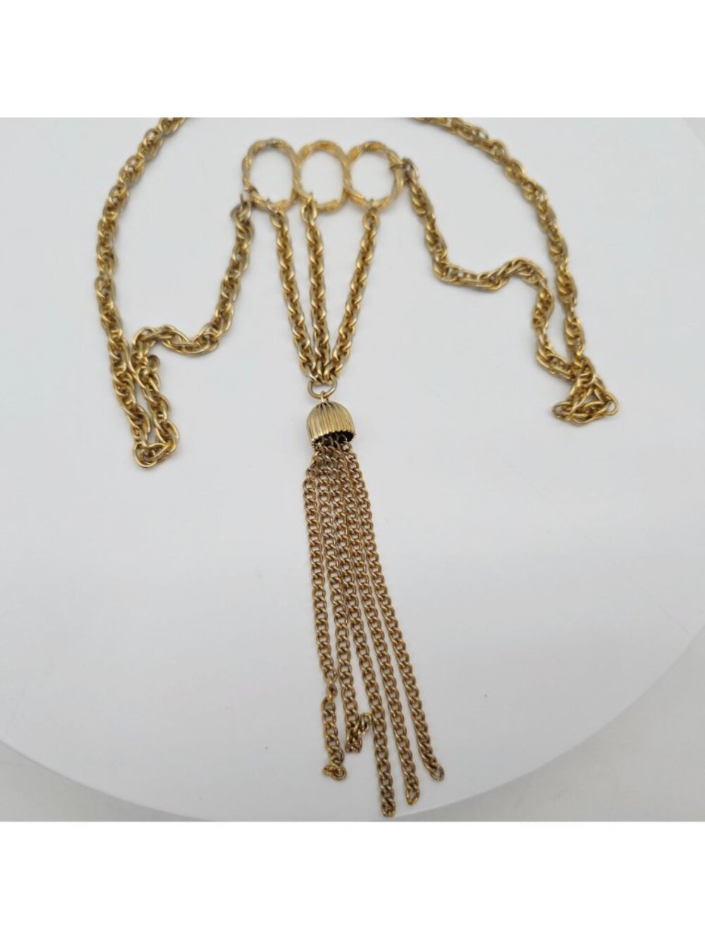 Gold-Tone Chain Necklace Triple Oval Rings & Tassel Pendant Lobster Clasp 20" - Picture 3 of 6
